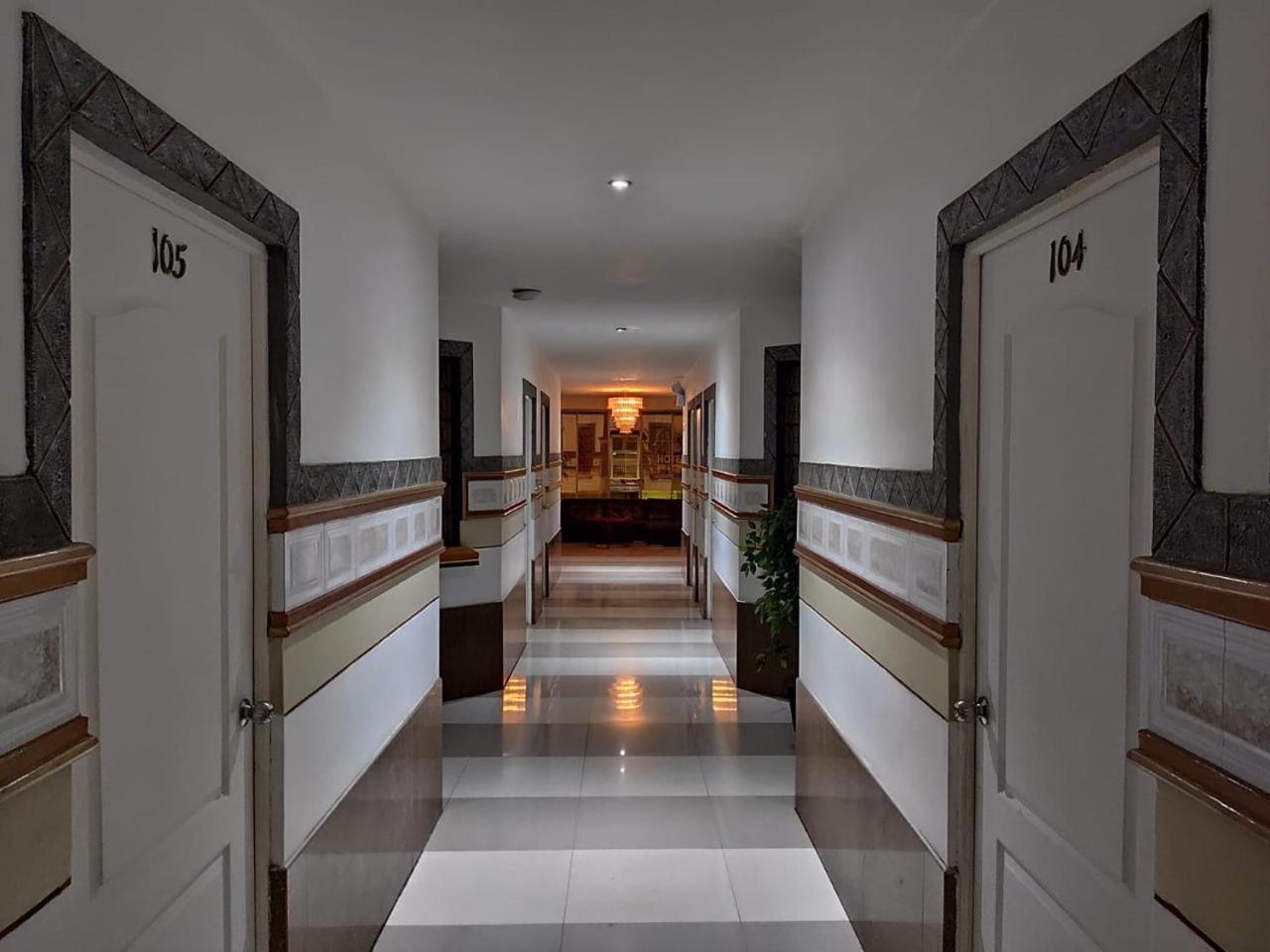 Rizzo Plaza Hotel Tumbes Exterior photo