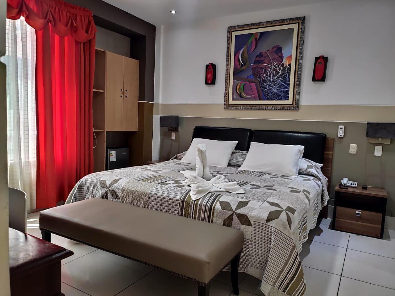 Rizzo Plaza Hotel Tumbes Exterior photo