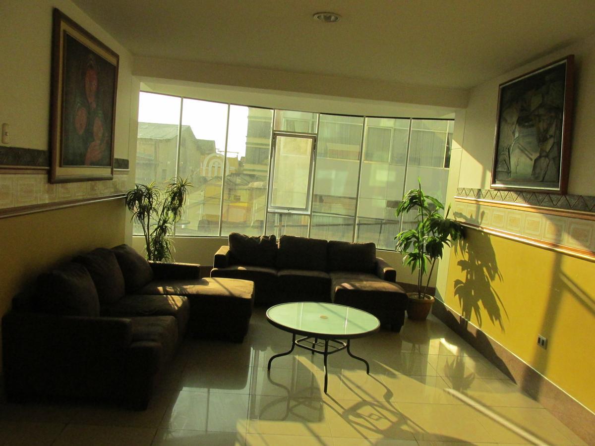 Rizzo Plaza Hotel Tumbes Exterior photo